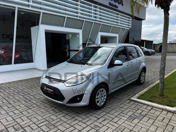 FORD FIESTA 1.6 ROCAM HATCH 8V FLEX 4P MANUAL FORD FIESTA 1.6 ROCAM HATCH 8V FLEX 4P MANUAL